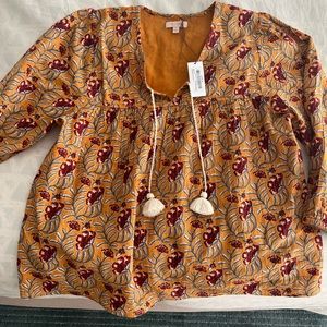 Bohemian floral blouse with tassels